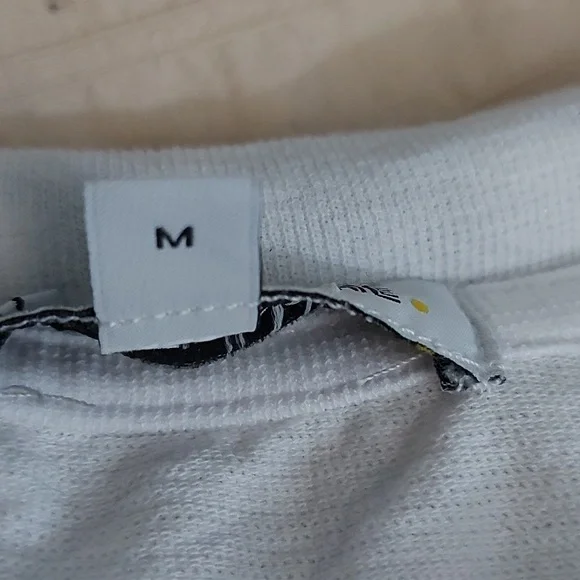 Cache Cache Scarf Top - Picture 3 of 4